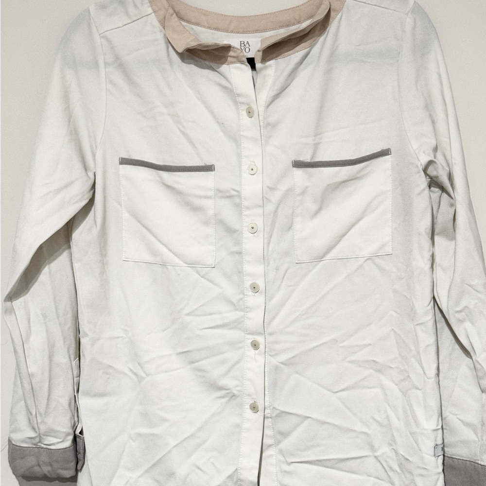 BAYO White Button-Up Shirt